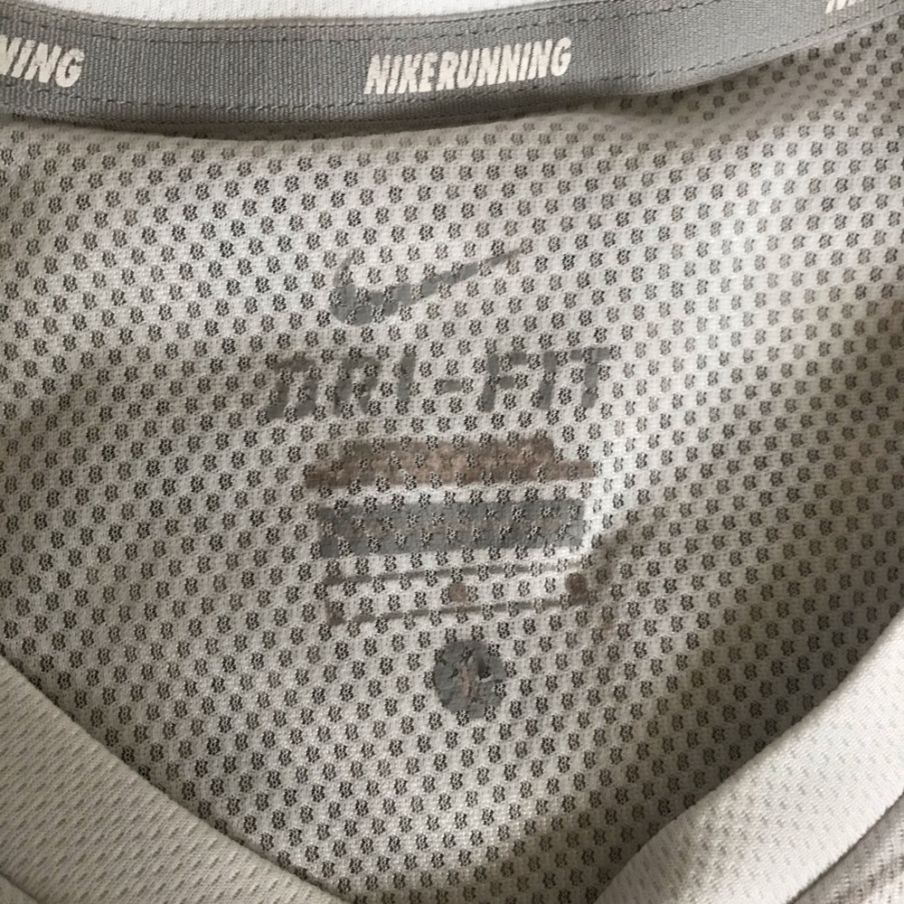 White Nike Athletic Tee (Men’s L) - Picture 5 of 6